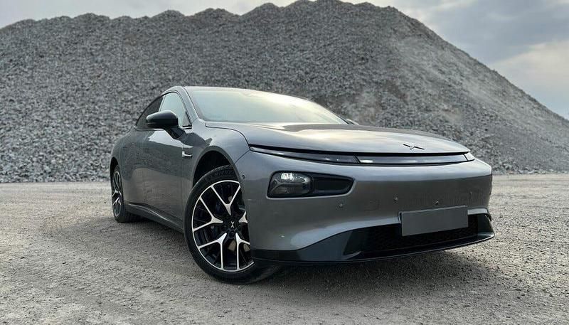 Begagnad XPENG P7 347 kW (473 HK) 2024 Sedan