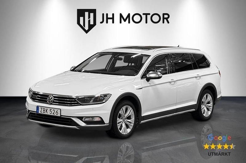 Vit Begagnad 2017 VW Passat Alltrack Kombi | 149 900 kr (Marknadspris) - Bild 1/4