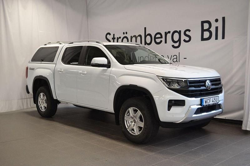 Vit Ny 2025 VW Amarok Life Pickup | 694 750 kr (Lite dyr) - Bild 1/4