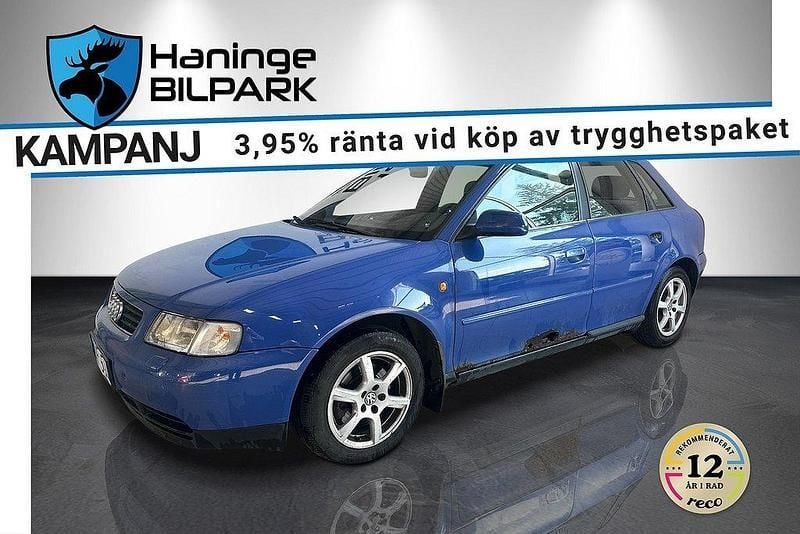 Blå Begagnad 2000 Audi A3 Halvkombi | 4 900 kr - Bild 1/4