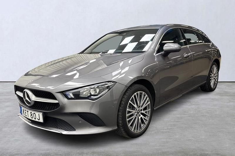 Begagnad Mercedes CLA250 Shooting Brake SE 220 HK (161 kW) 2023 Grå Kombi