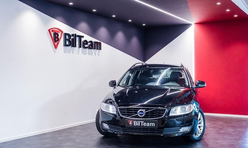 Svart Begagnad 2014 Volvo V70 Momentum Kombi | 169 900 kr (Dyr) - Bild 1/4