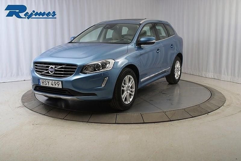 Blå Begagnad 2015 Volvo XC60 Business Edition SUV | 238 800 kr (Marknadspris) - Bild 1/4