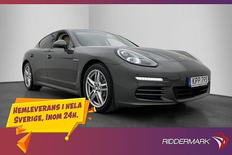 Mgrå Begagnad 2016 Porsche Panamera 4 Sport Sedan | 364 900 kr (Marknadspris) - Bild 1/3