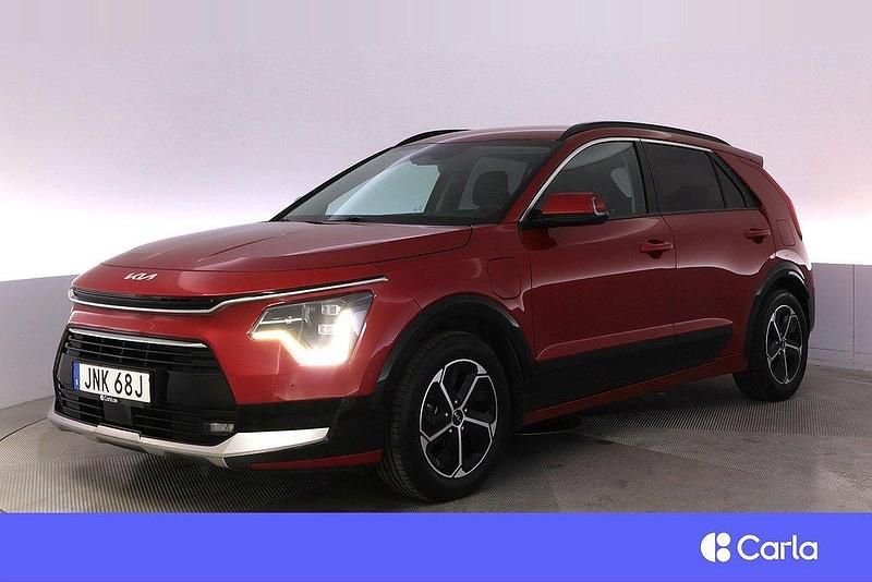 Röd Begagnad 2022 Kia Niro Advance SUV | 349 900 kr (Lite dyr) - Bild 1/4