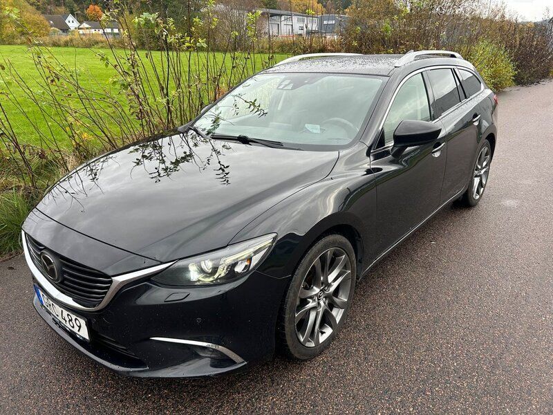 Svart Begagnad 2015 Mazda 6 Kombi | 109 900 kr (Marknadspris) - Bild 1/4