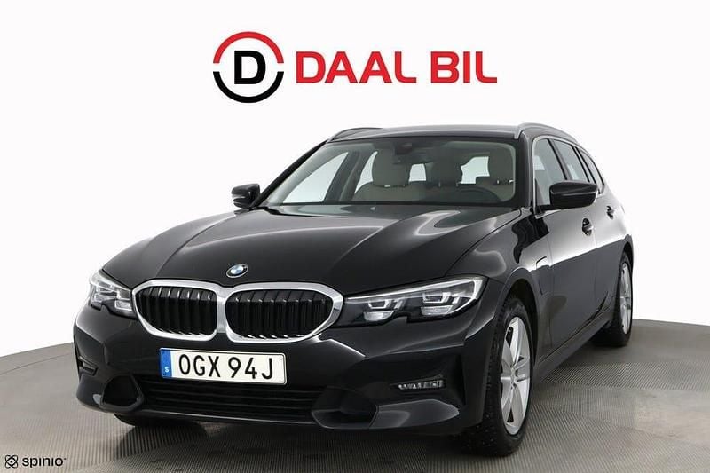 Begagnad BMW 330 Sport Line 292 HK (214 kW) 2021 Svart Kombi