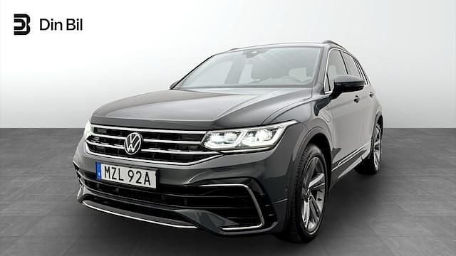 Mörkgrå Begagnad 2023 VW Tiguan Elegance SUV | 379 500 kr (Marknadspris) - Bild 1/3