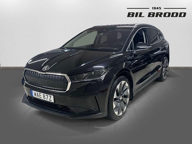 Svart Begagnad 2022 Skoda Enyaq iV SUV | 449 800 kr - Bild 1/4