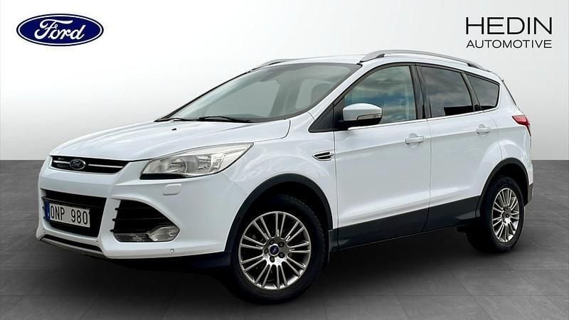 Vit (white) Begagnad 2013 Ford Kuga Titanium SUV | 99 000 kr (Marknadspris) - Bild 1/4