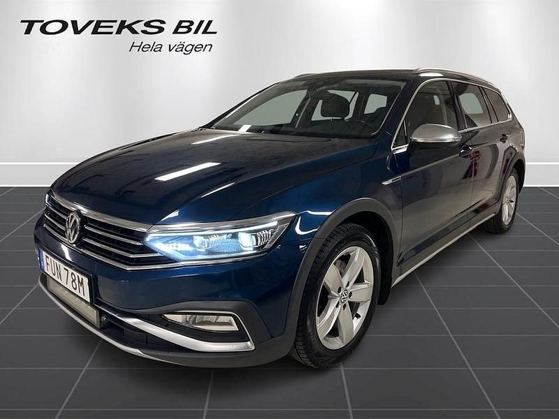Hotchilired pärleffekt Begagnad 2020 VW Passat Alltrack Kombi | 249 900 kr (Lite dyr) - Bild 1/4