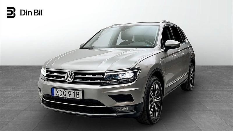 Tungsten silver metallic Begagnad 2020 VW Tiguan SUV | 259 900 kr (Bra pris) - Bild 1/4