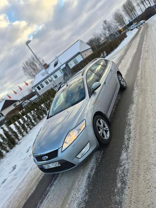 Begagnad 2010 Ford Mondeo Kombi | 24 000 kr (Lite dyr) - Bild 1/4