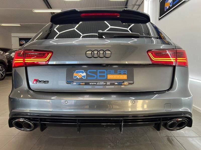 Begagnad Audi RS6 560 HK (411 kW) 2015 Grå Kombi