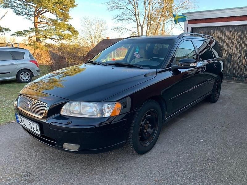 Begagnad 2008 Volvo V70 Kombi | 35 000 kr (Superpris) - Bild 1/4