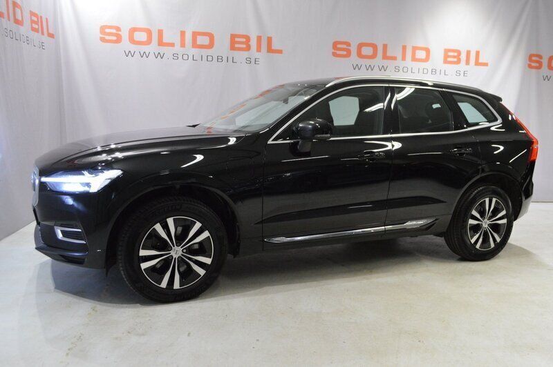 Svart Begagnad 2021 Volvo XC60 Inscription SUV | 289 900 kr (Superpris) - Bild 1/4