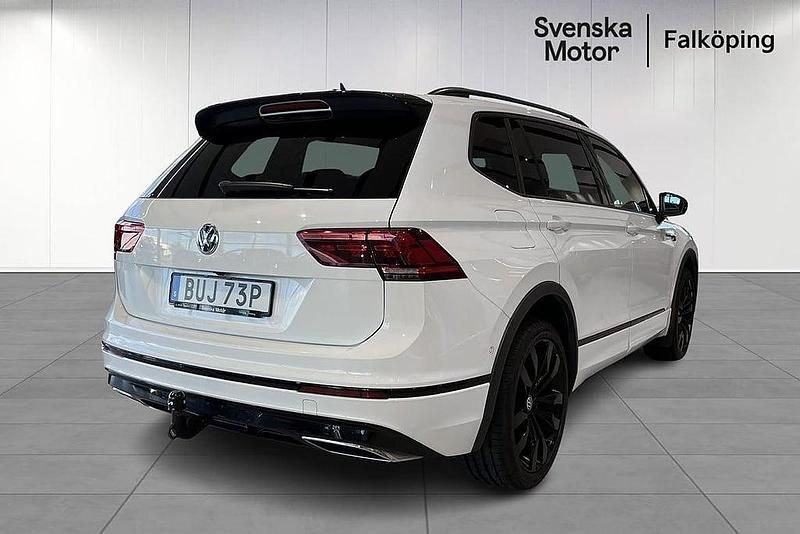 Begagnad VW Tiguan Allspace R-line 203 HK (149 kW) 2020 Vit SUV