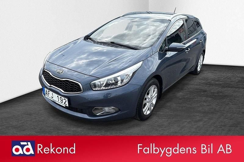 Blå Begagnad 2013 Kia Ceed Sportswagon Comfort Kombi | 69 500 kr (Marknadspris) - Bild 1/4