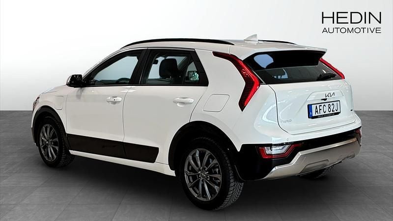 Begagnad Kia Niro 94 HK (69 kW) 2025 Vit (white) SUV