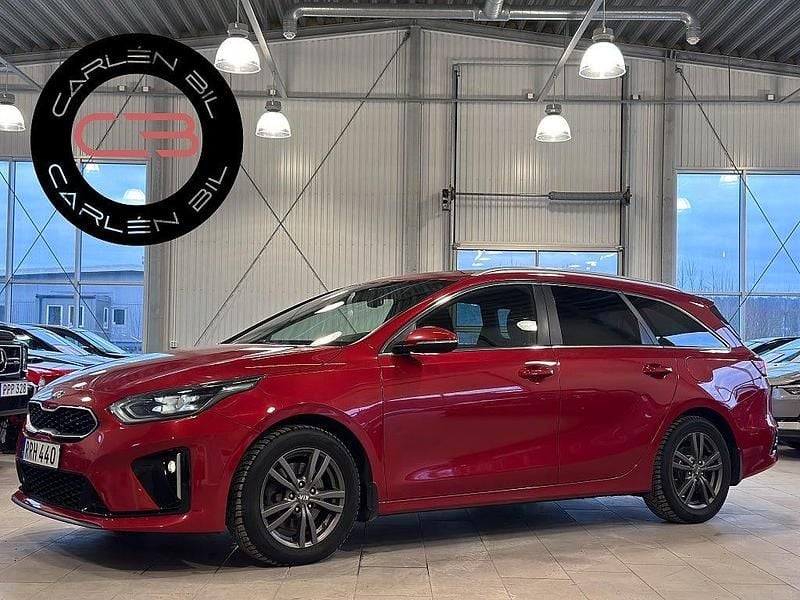 Röd Begagnad 2019 Kia Ceed Sportswagon GT-Line Kombi | 188 900 kr (Marknadspris) - Bild 1/4