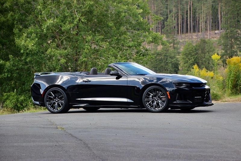 Begagnad 2017 Chevrolet Camaro ZL1 Cab | 949 000 kr - Bild 1/4