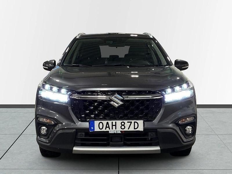 Begagnad Suzuki SX4 S-Cross 116 HK (85 kW) 2022 Grå Kombi