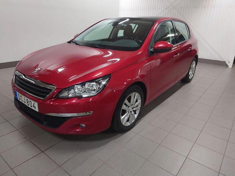 Mörkröd (rödmetallic) Begagnad 2014 Peugeot 308 Active Halvkombi | 84 900 kr (Marknadspris) - Bild 1/4