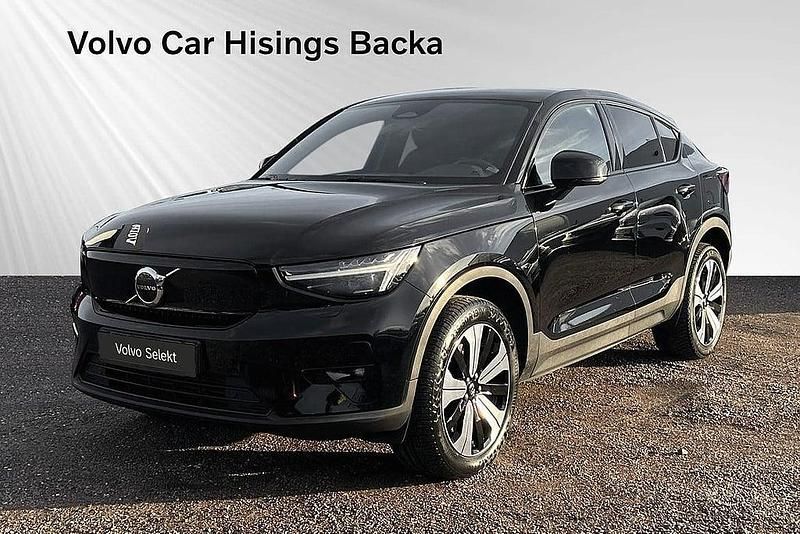 Svart Begagnad 2022 Volvo C40 Single Motor SUV | 338 900 kr (Marknadspris) - Bild 1/2
