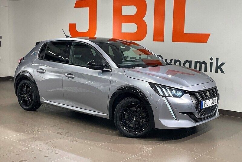 Grå Begagnad 2021 Peugeot e-208 GTi Halvkombi | 199 900 kr (Marknadspris) - Bild 1/4