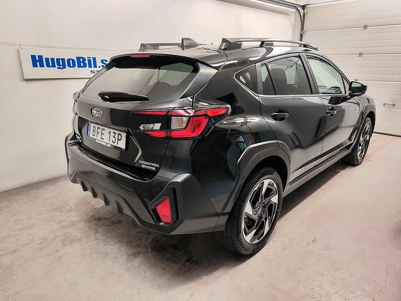 Begagnad Subaru Crosstrek 150 HK (110 kW) 2024 Svart SUV