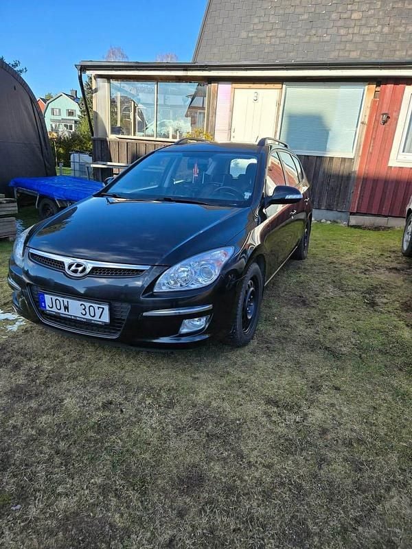 Begagnad 2009 Hyundai i30 Kombi | 29 500 kr (Marknadspris) - Bild 1/4