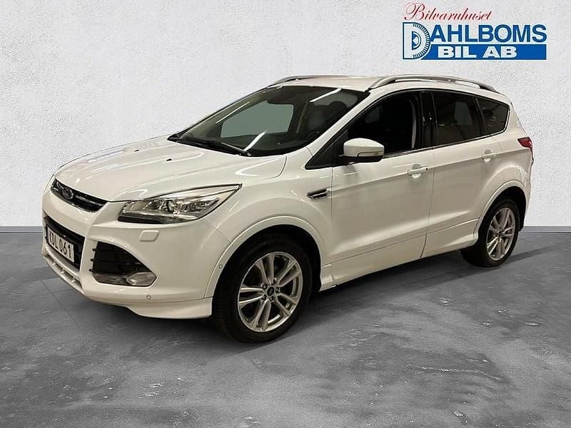 Vit Begagnad 2015 Ford Kuga Titanium X SUV | 139 900 kr (Lite dyr) - Bild 1/4