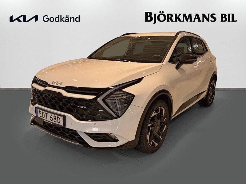 Vit Begagnad 2022 Kia Sportage GT-Line SUV | 379 800 kr (Bra pris) - Bild 1/4