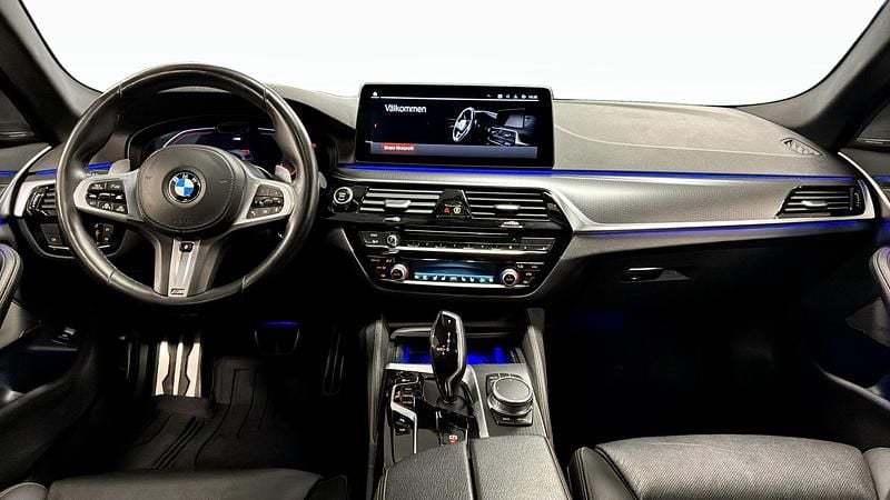 Begagnad BMW 540 M Sport 333 HK (244 kW) 2021 Svart Kombi