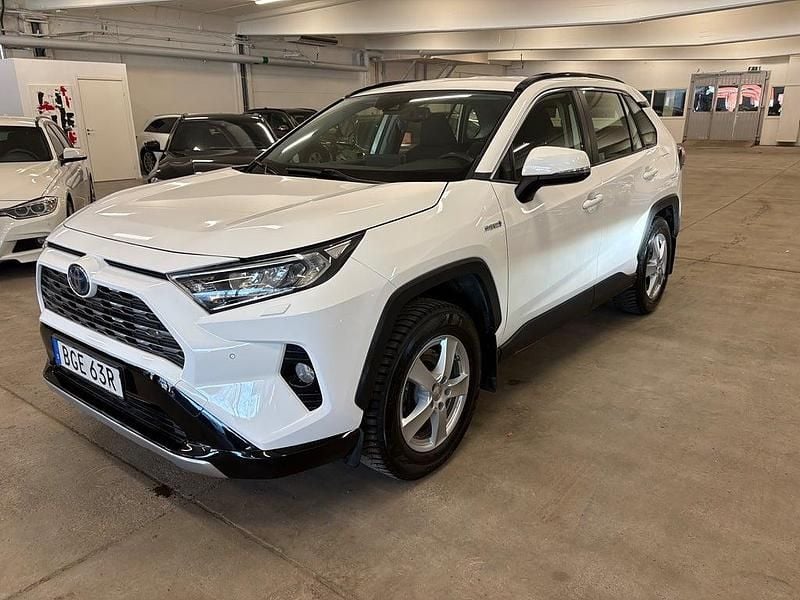 Begagnad Toyota RAV4 Hybrid Active 222 HK (163 kW) 2020 Vit SUV