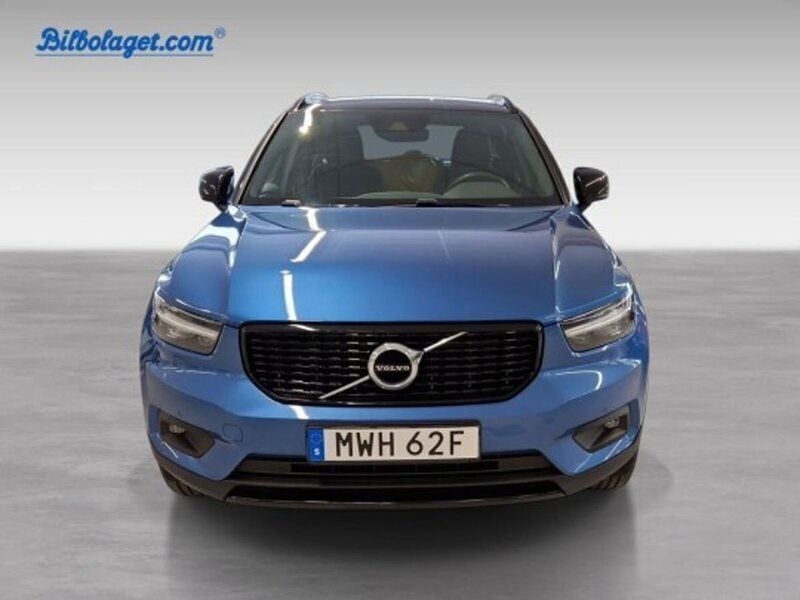 Blå Begagnad 2021 Volvo XC40 R-Design SUV | 324 000 kr (Marknadspris) - Bild 1/4