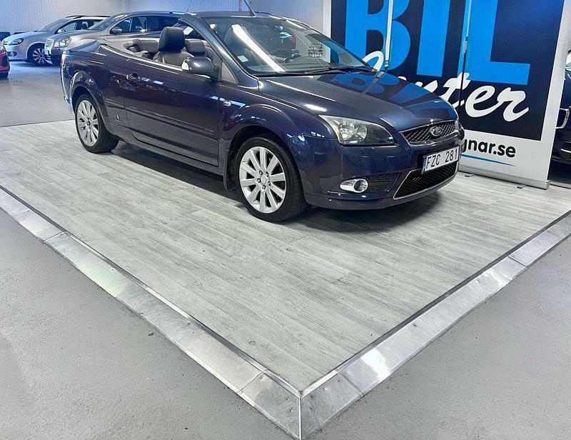 Lila Begagnad 2007 Ford Focus Cabriolet Cab | 58 000 kr - Bild 1/4