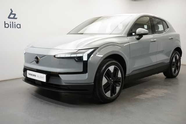 Grå Begagnad 2024 Volvo EX30 Core SUV | 318 500 kr (Superpris) - Bild 1/4