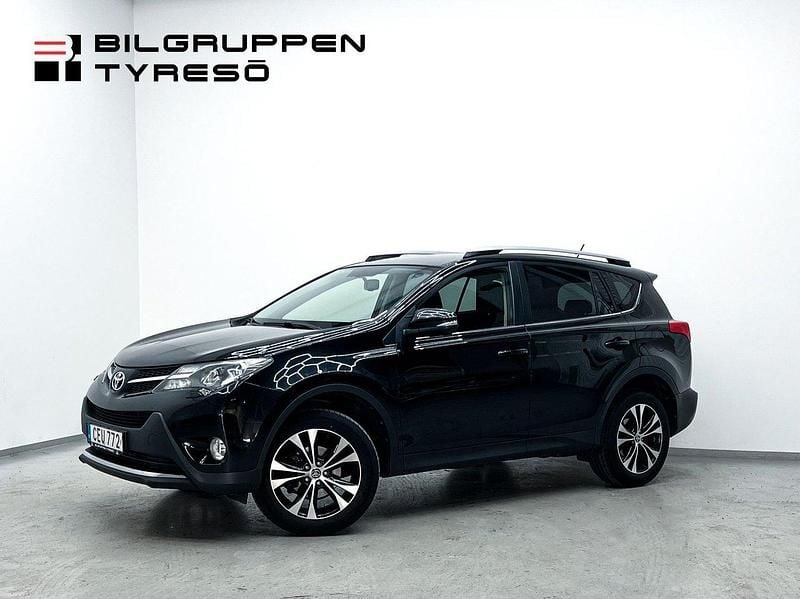 Svart Begagnad 2014 Toyota RAV4 SUV | 159 900 kr (Marknadspris) - Bild 1/4