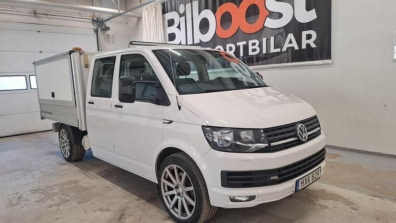 Vit Begagnad 2016 VW T6 Van | 163 750 kr (Dyr) - Bild 1/4