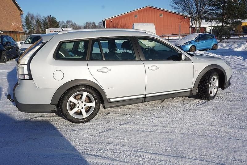Begagnad Saab 9-3X 180 HK (132 kW) 2009 Grå Kombi