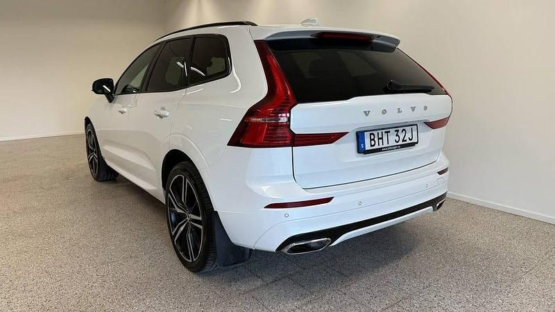 Begagnad Volvo XC60 R-Design 251 HK (184 kW) 2020 Vit SUV