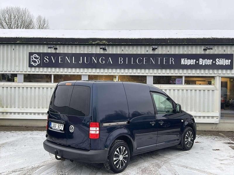 Begagnad VW Caddy 102 HK (75 kW) 2012 Blå Minibuss
