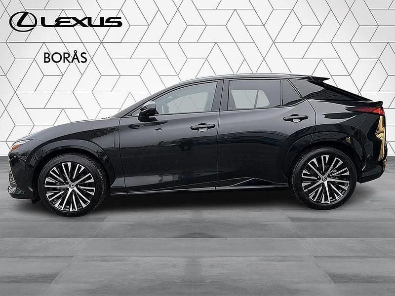 Begagnad Lexus RZ 450e Luxury Line 233 kW (317 HK) 2023 Svart SUV