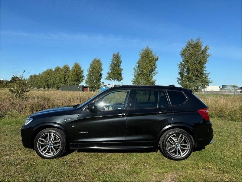 Svart Begagnad 2016 BMW X3 M Sport SUV | 275 000 kr (Dyr) - Bild 1/4