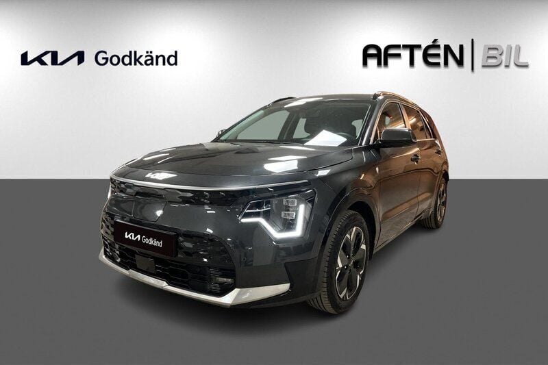 Grå Begagnad 2023 Kia e-Niro Advance SUV | 379 900 kr (Dyr) - Bild 1/4