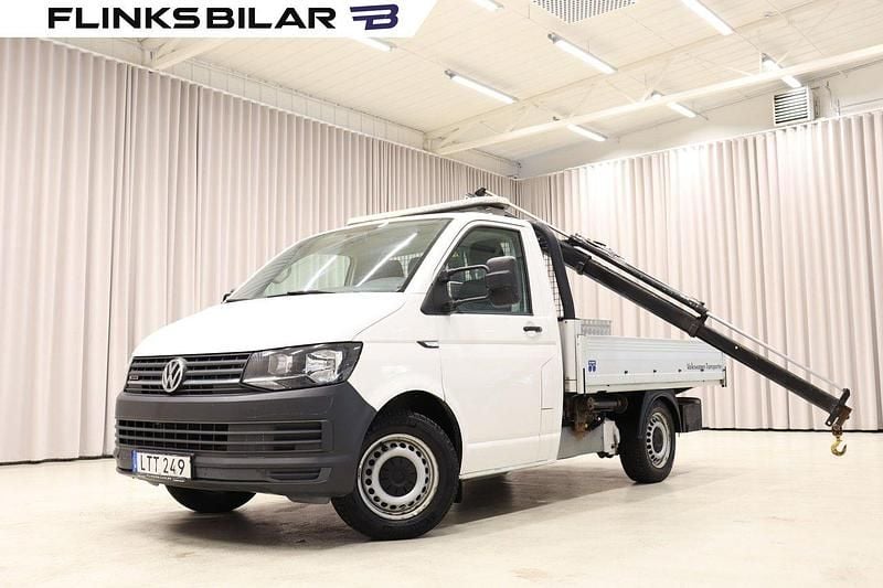 Vit Begagnad 2016 VW T6 Van | 249 900 kr (Dyr) - Bild 1/4