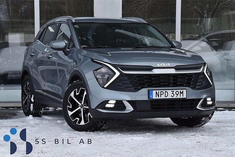 Grå Begagnad 2022 Kia Sportage SUV | 324 900 kr (Marknadspris) - Bild 1/2