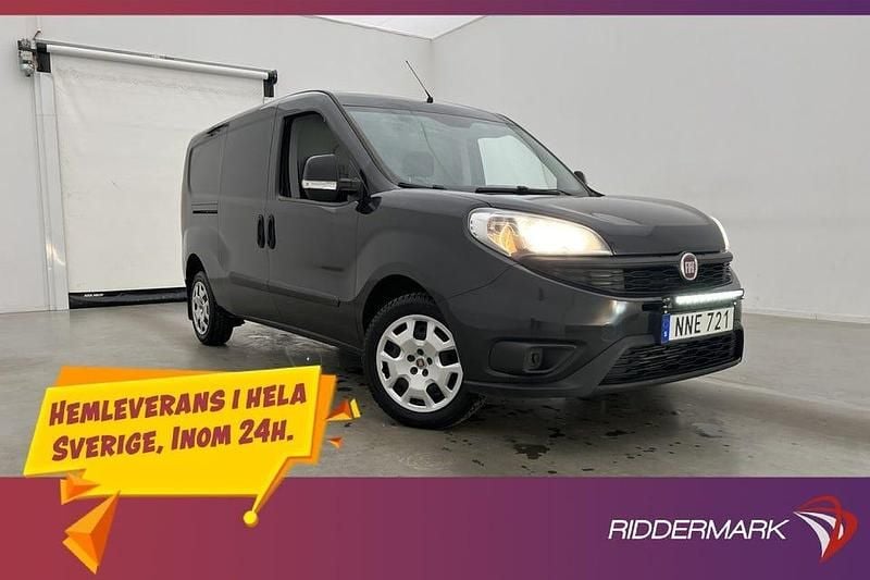 Svart Begagnad 2017 Fiat Doblò Minibuss | 69 800 kr (Marknadspris) - Bild 1/3