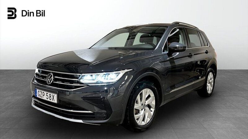 Grå Begagnad 2021 VW Tiguan SUV | 329 900 kr (Bra pris) - Bild 1/4